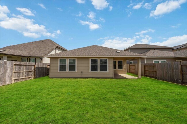 Photo - 6910 Lebec Dr