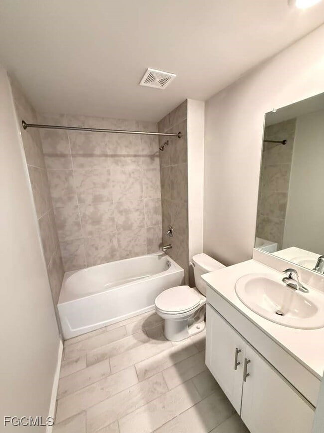 Photo - 5019 Moon Ln