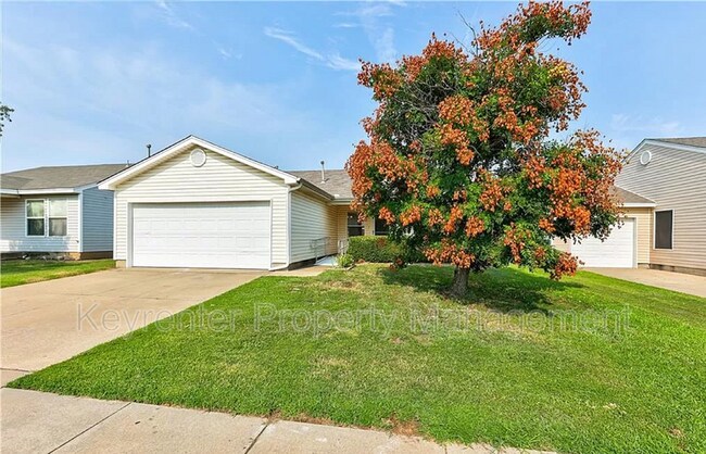 Photo - 15405 Acacia Rd