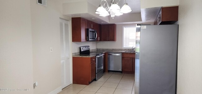 Photo - 104 Preston Ln