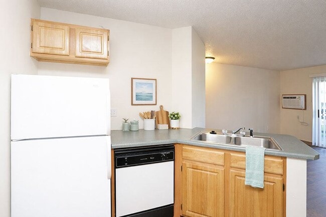 Photo - Woodland Heights