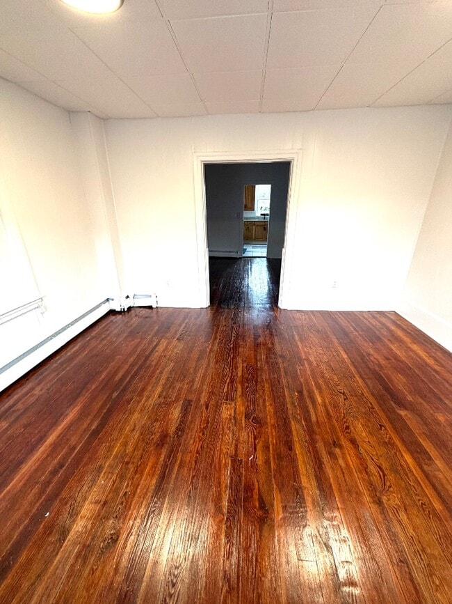 Photo - 607 Salem Ave