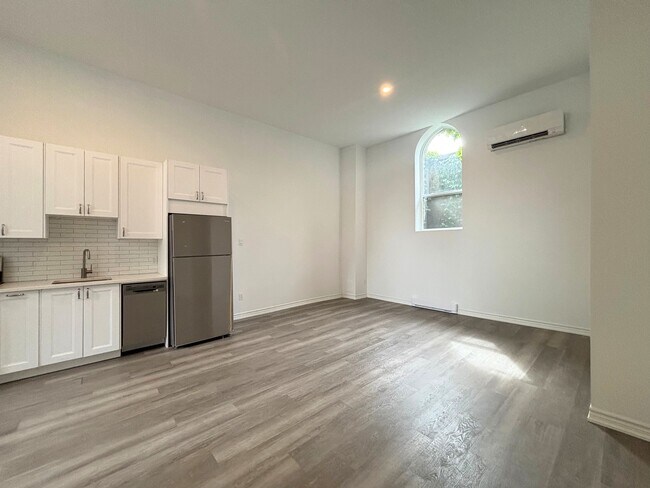 Photo - 16 West- 117 Unit 117
