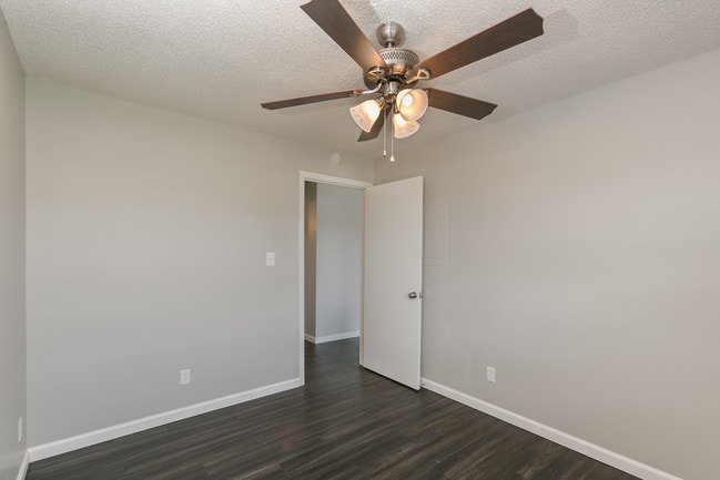 Eastview Apartments