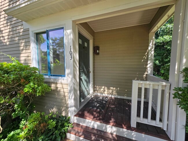 Photo - 103 Spinnaker Way
