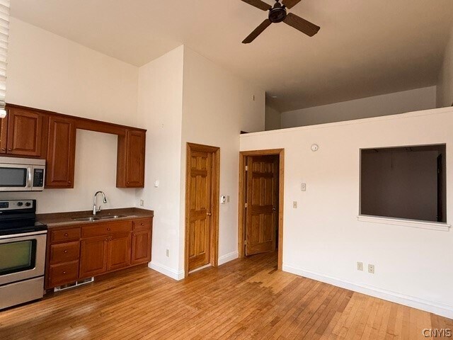 Photo - 103 Center St