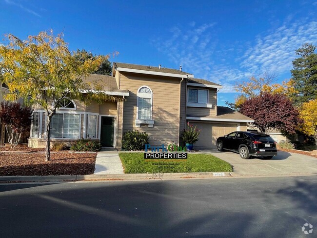 Building Photo - Beautiful Concord Home Near Clayton Valley...