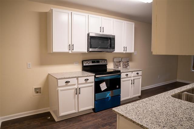 Photo - 1204 Sage Dr