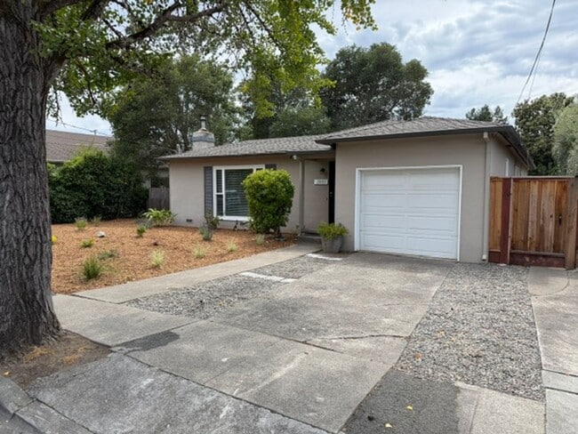 Photo - Charming JC Neighborhood Rental with Brand-New Kitchen & Hardwood Floors