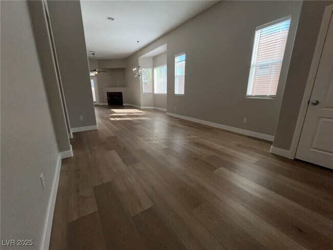 Photo - 10780 Valencia Hills St