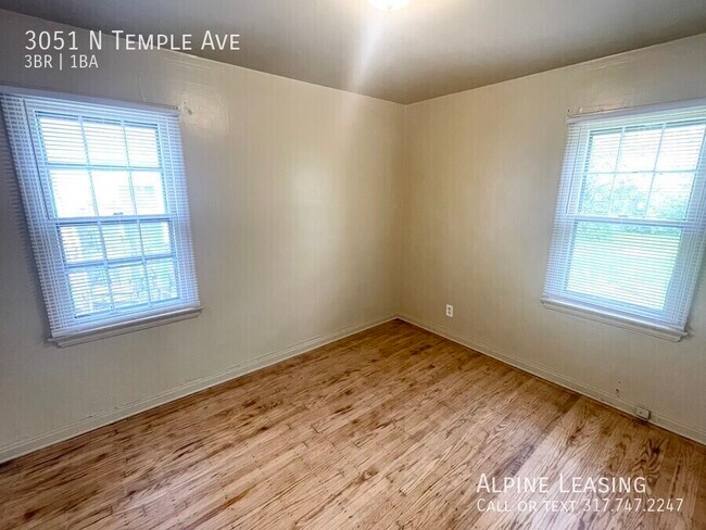 Photo - 3051 N Temple Ave