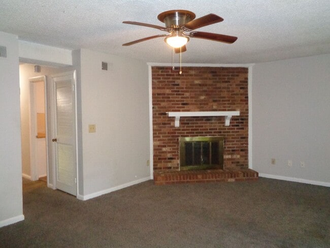 Photo - Heather Hills-Townhouse For Rent
