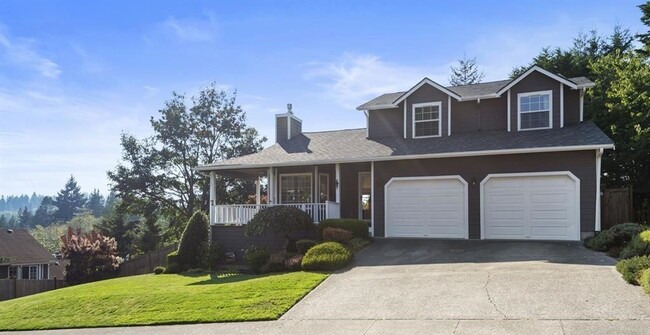 Walk to the Ferry From this Meticulously C... - Walk to the Ferry From this Meticulously C... Casa