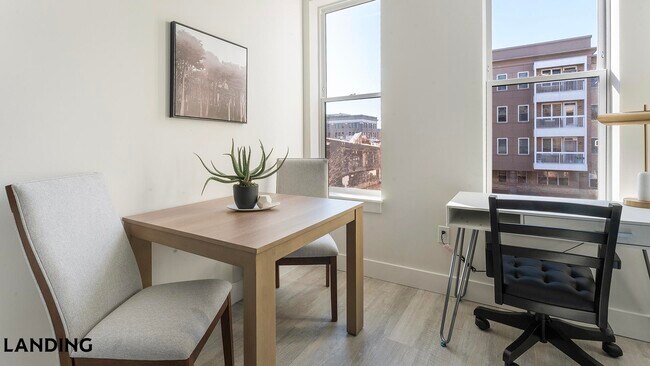 Photo - 2005 11th St NW Unidad 302