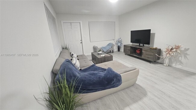 Photo - 1831 NE 56th St Unit A