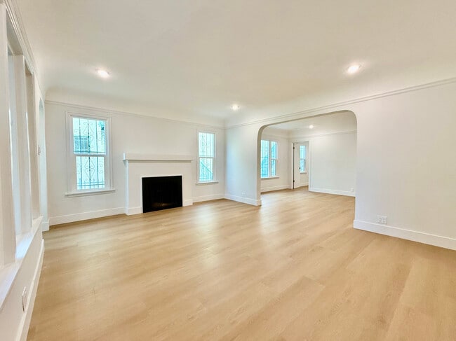 Photo - 1221 West Blvd