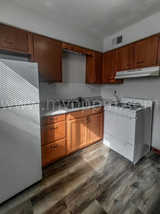 ALANSCO 1016 N 47 Ave