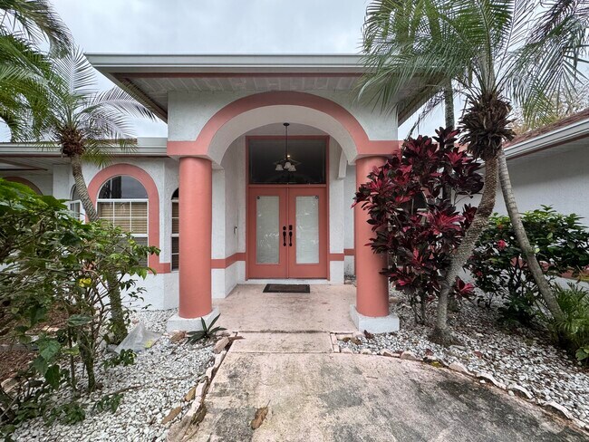 Building Photo - 1872 SW Airoso Blvd