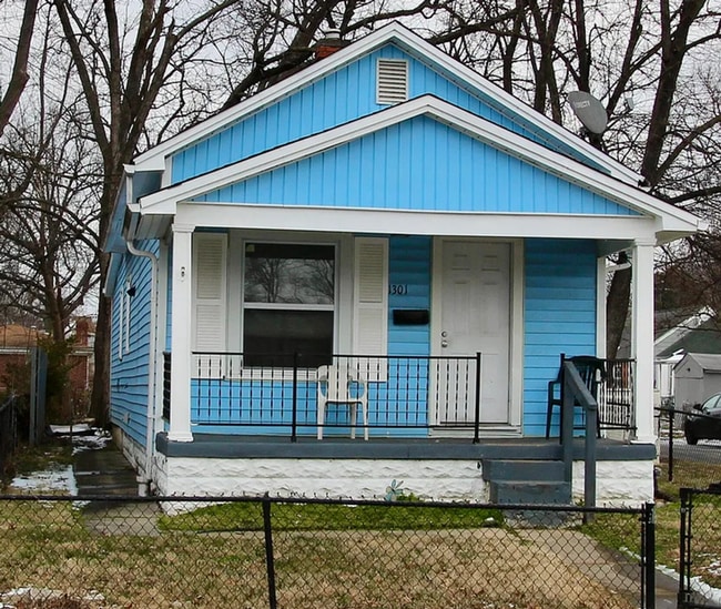 Building Photo - Freshly updated 3BR home!