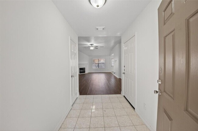 Photo - 16122 Cypress Point Dr