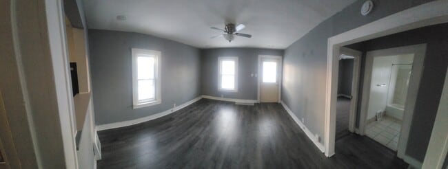 Building Photo - 244 N Fairmont Ave