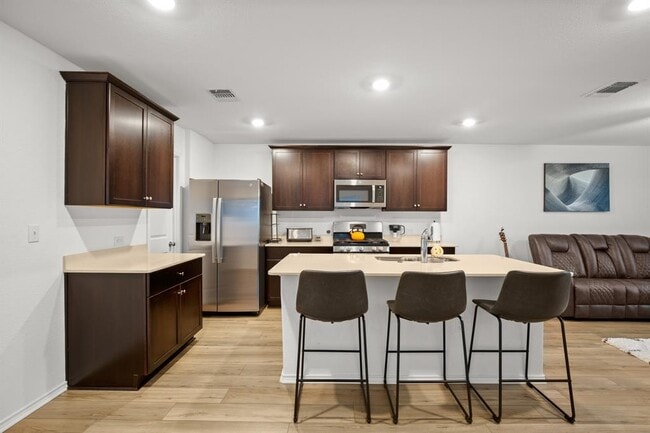 Building Photo - 7304 Sparkling Light Dr