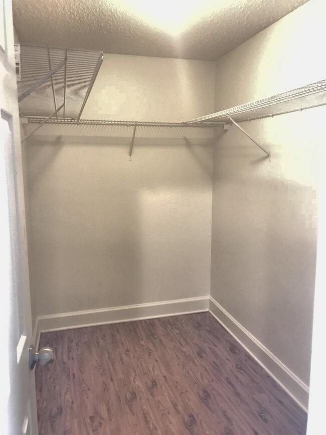 Photo - 1744 W 28th St