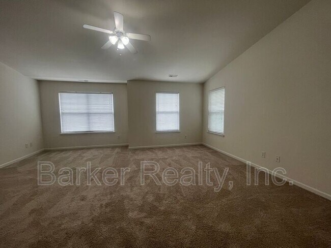 Photo - 11711 Mezzanine Dr