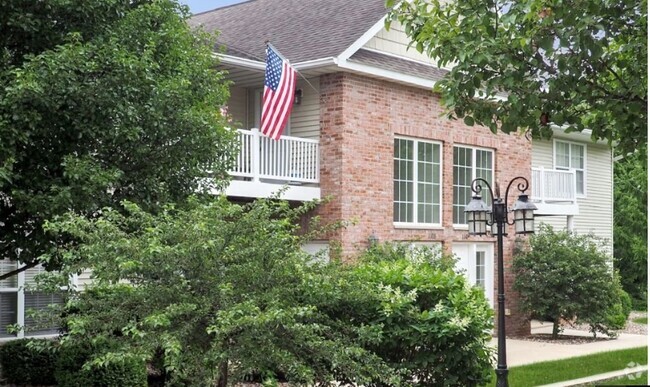 Building Photo - Cedar Creek Apartments