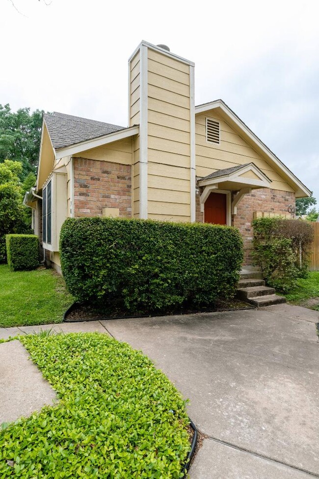 Photo - 11901 Swearingen Dr
