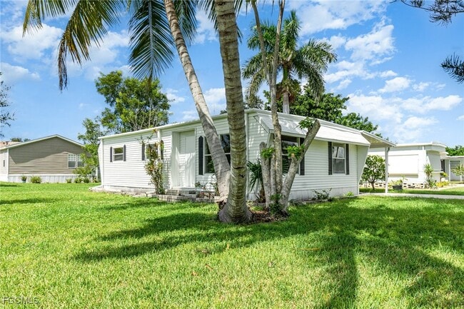 Building Photo - 91 Twin Palms Dr