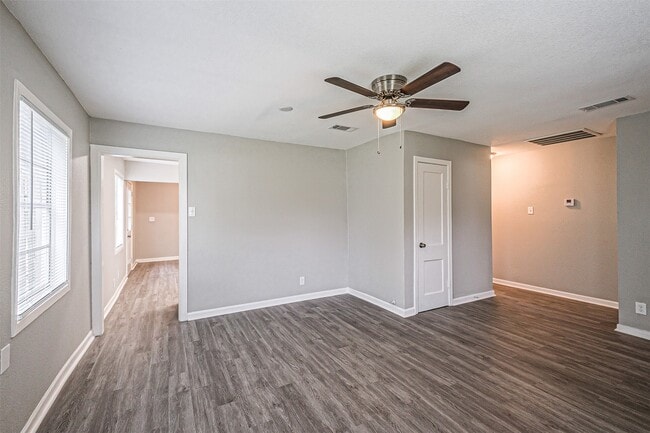 Photo - 1539 Pleasantville Dr