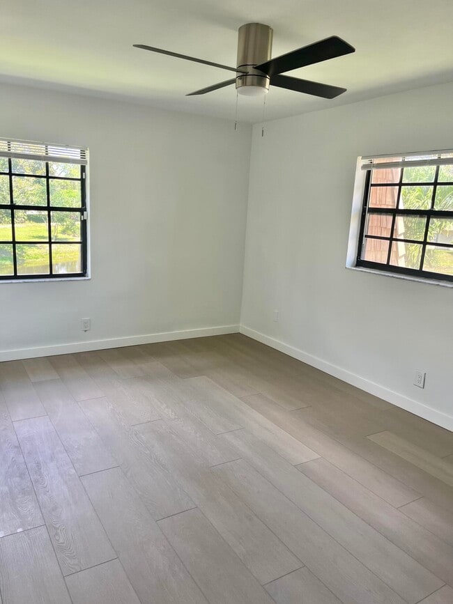 Photo - 4243 Oak Terrace Dr Unit 4243
