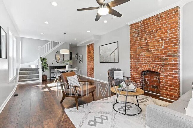 Photo - 189 Miami Ave