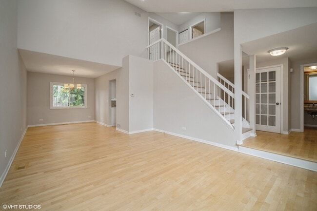 Photo - 103 Viola Ct