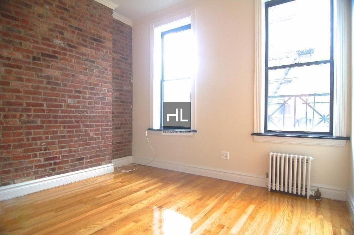 Photo - Mott Street Unit 17