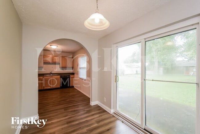 Photo - 4931 Karen Dr