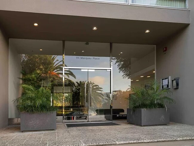 Photo - Pacific Gardens Apartments