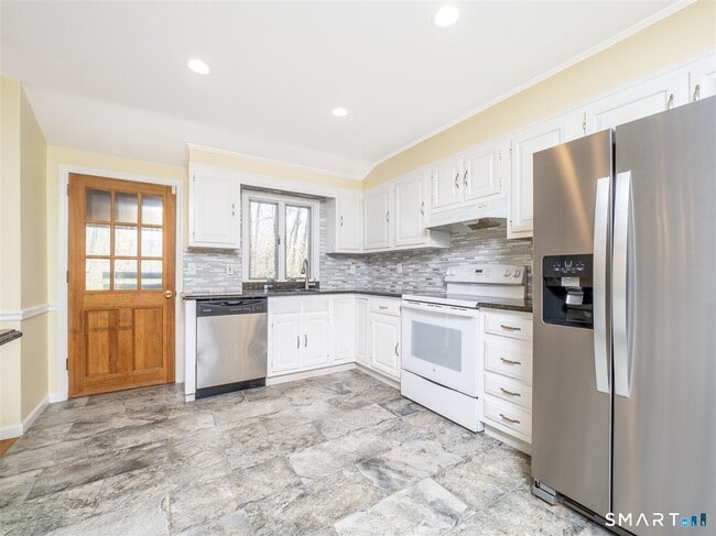 Photo - 267 Thayer Pond Rd