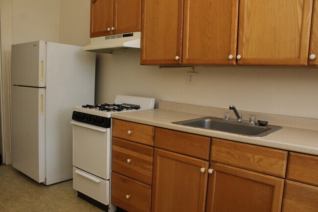 Photo - 710 St Paul St Unit # 3F