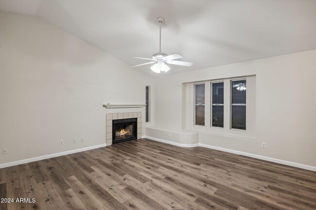 Photo - 5644 S 41st Pl