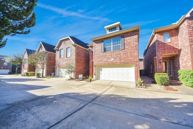 Photo - 1510 Olive Park