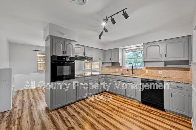1444 Cimarron Trail