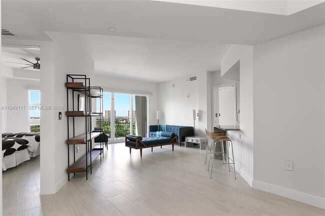 Photo - 19900 E Country Club Dr Unit TS08