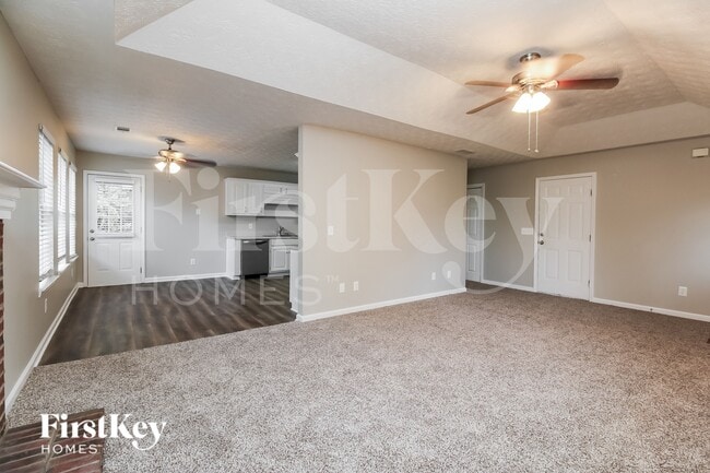 Photo - 655 Pebble Blvd