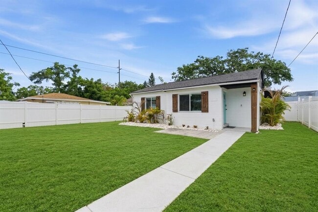 Photo - 7005 N Duncan Ave