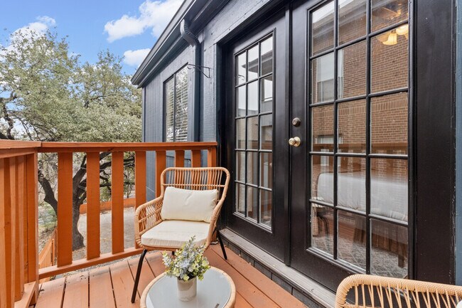 Photo - 800 S 1st St Unit ID1422351P