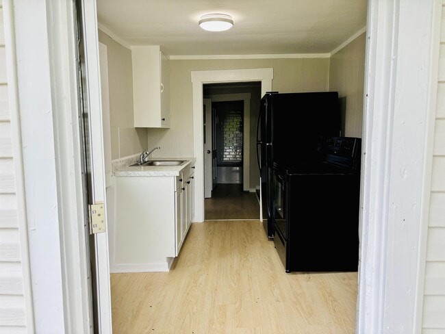 Photo - 1822 Highland Ave Unit 2