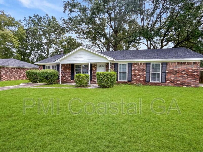 Photo - 1224 Crawford Way