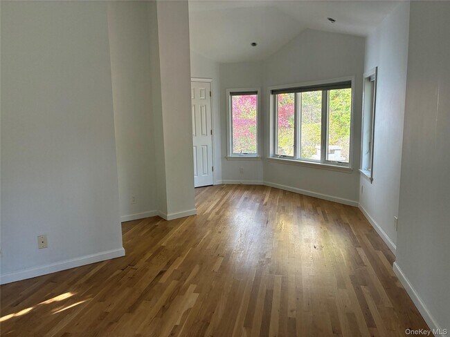 Photo - 7 Valley View Rd